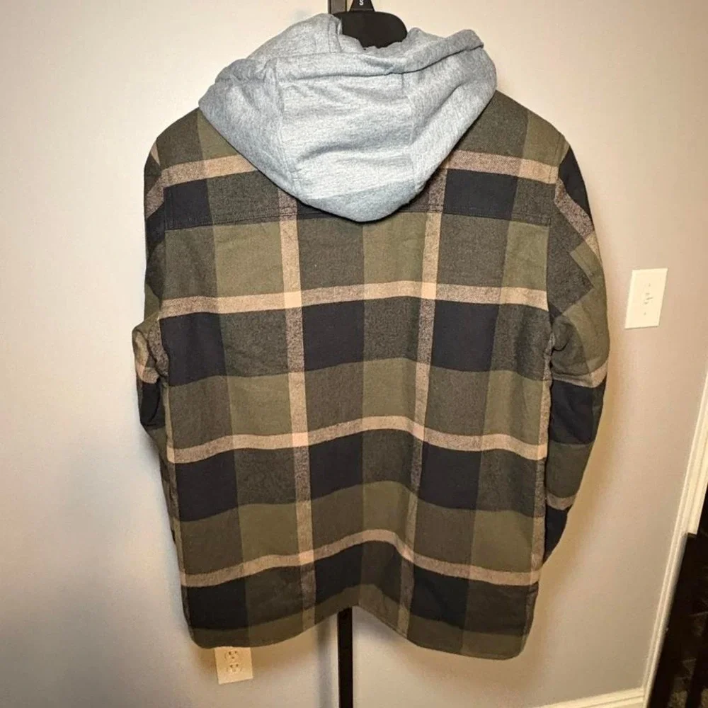 Levi's‎ green and khaki plaid shacket with hoodie